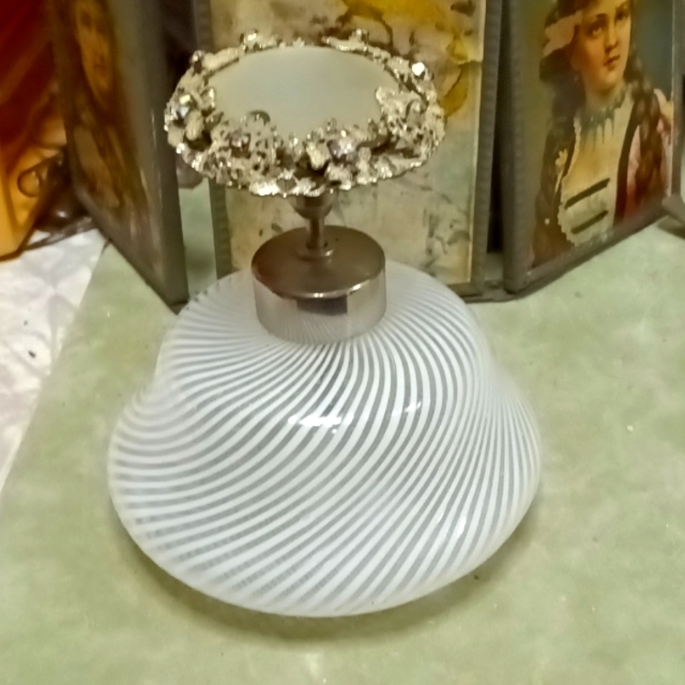 1959 DeVILBISS PERFUME ATOMIZER MURANO TORSO WHITE SWIRL ,JEWEL FILIGREE TOP